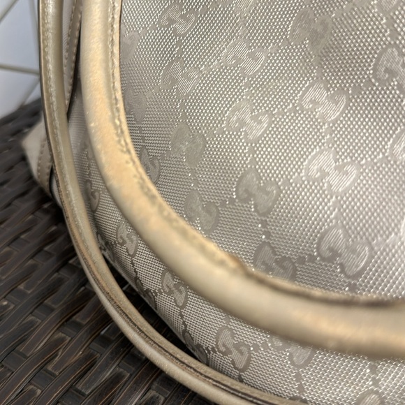 💯Authentic Gucci Tote Handbag 🍀 - Picture 16 of 17
